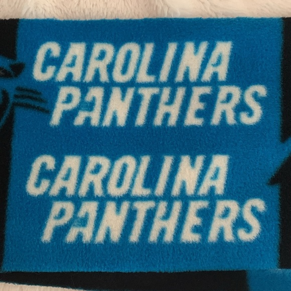 Carolina Panthers Mini Pom Poms, Bead Necklaces, Fleece Scarf - Picture 7 of 11